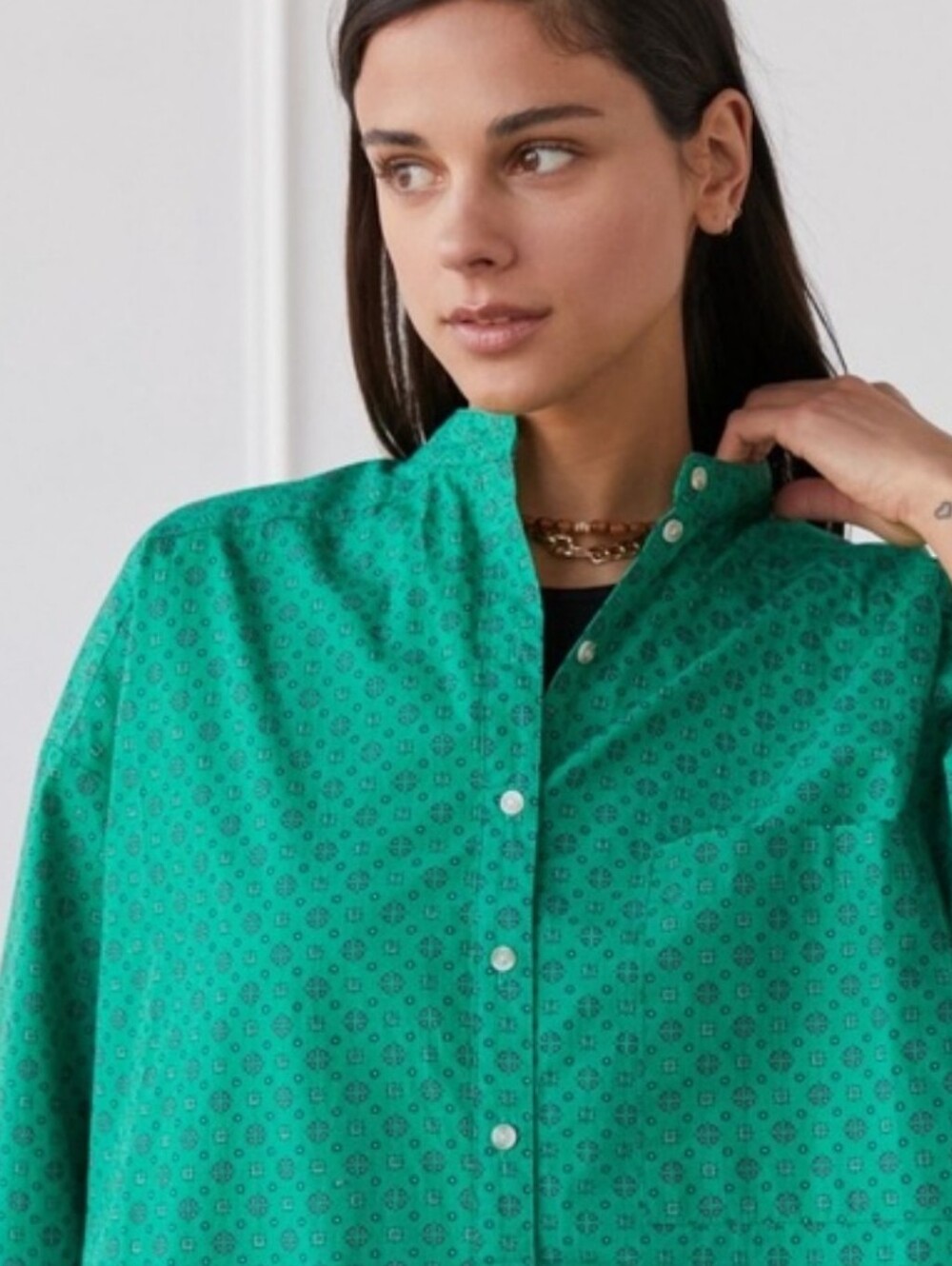 Urban Outfitters Out From Under Bailey Boyfriend Button -Down Size